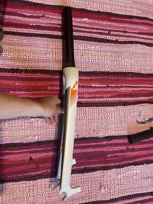 Furca bicicleta din fibra de carbon GIANT Defy