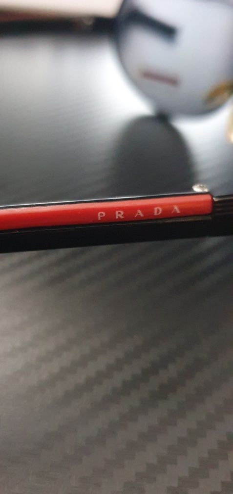 Слъчеви очила Prada