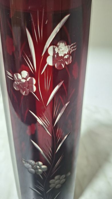 100 lei Vaza cristal rubin