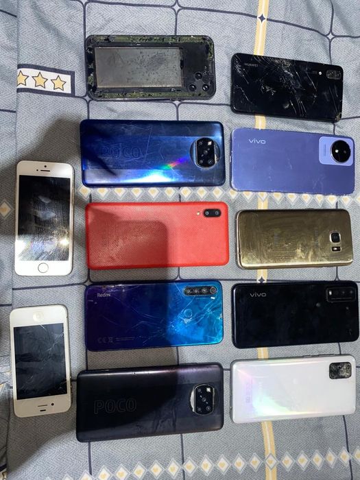 На запчасти телефоны