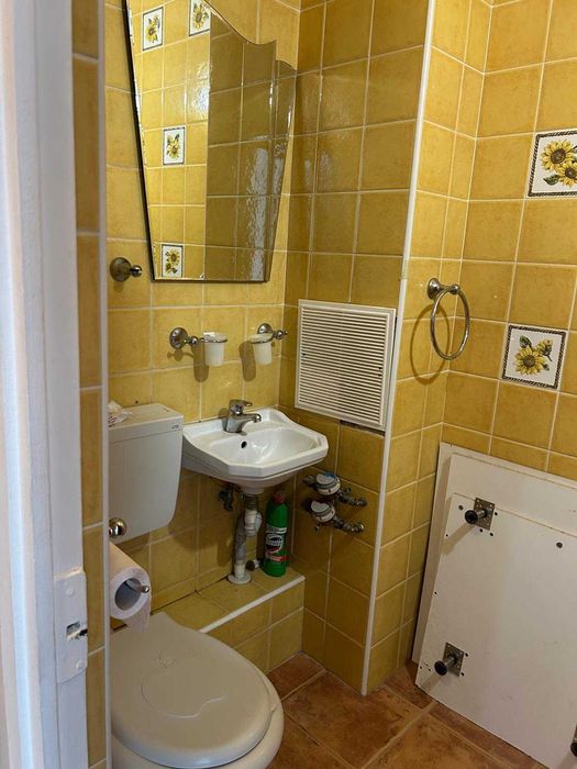 Inchiriez apartament