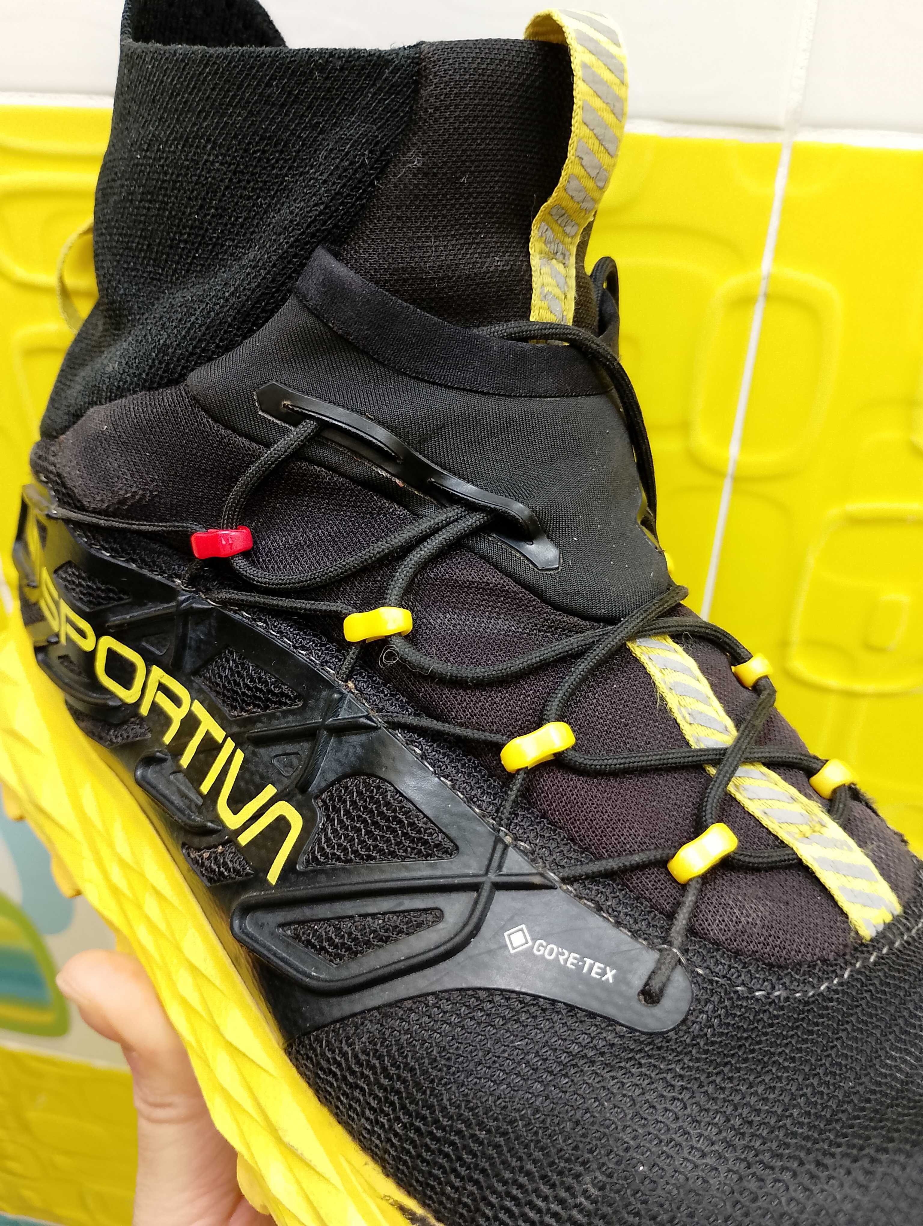 Зимни обувки La Sportiva Blizzard GTX номер 42-43 с шипове за лед
