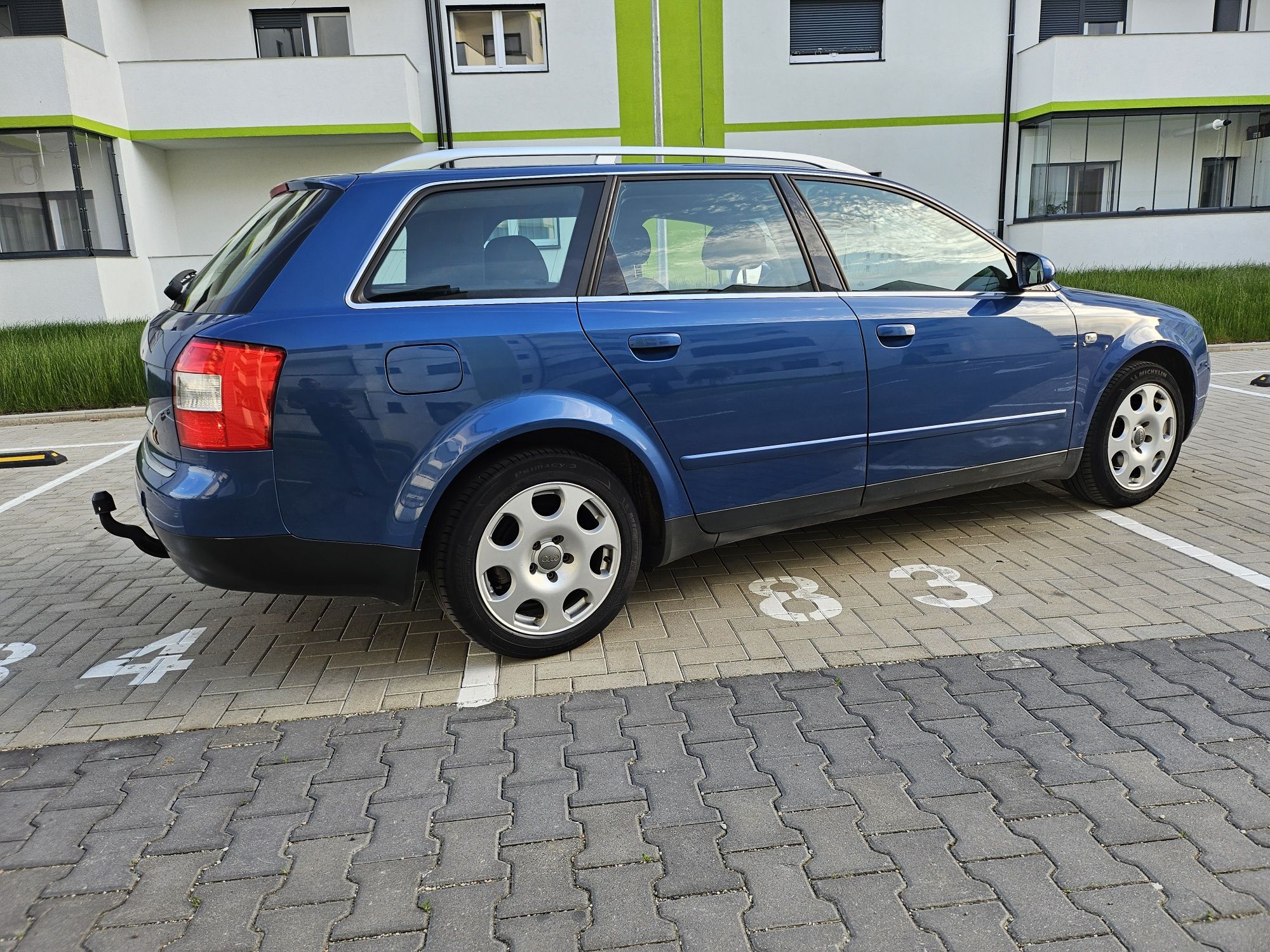 Audi A4 1.9 131Cp  Încălzire scaune.