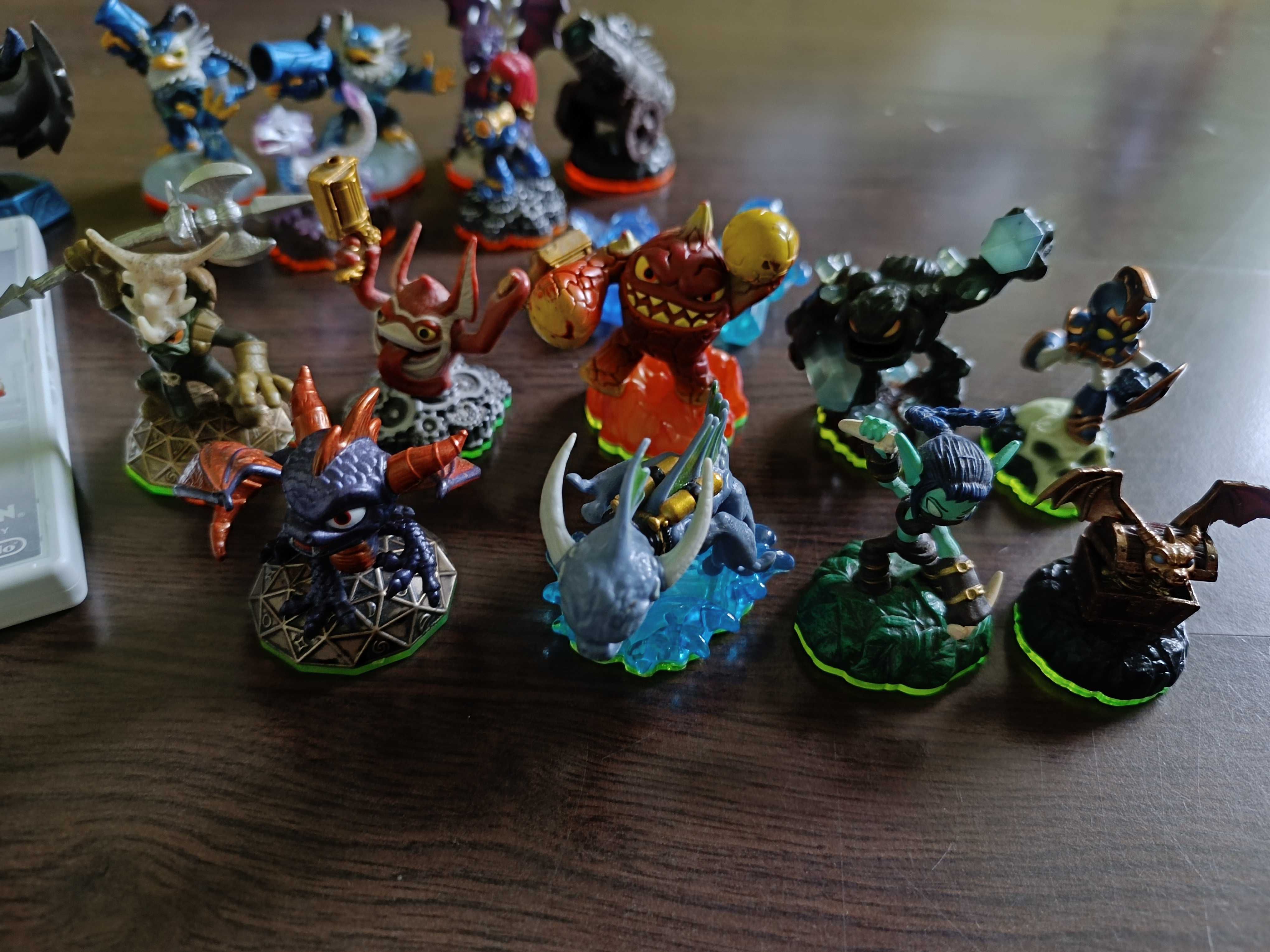 Skylanders jocuri figurine Nintendo 3DS Wii WiiU PS3 PS4 Xbox 360 One