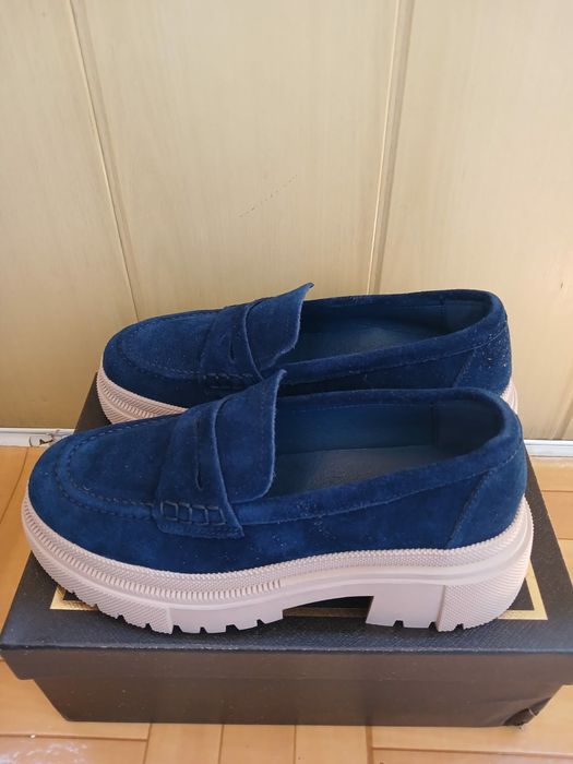 Лоферы стильные женские