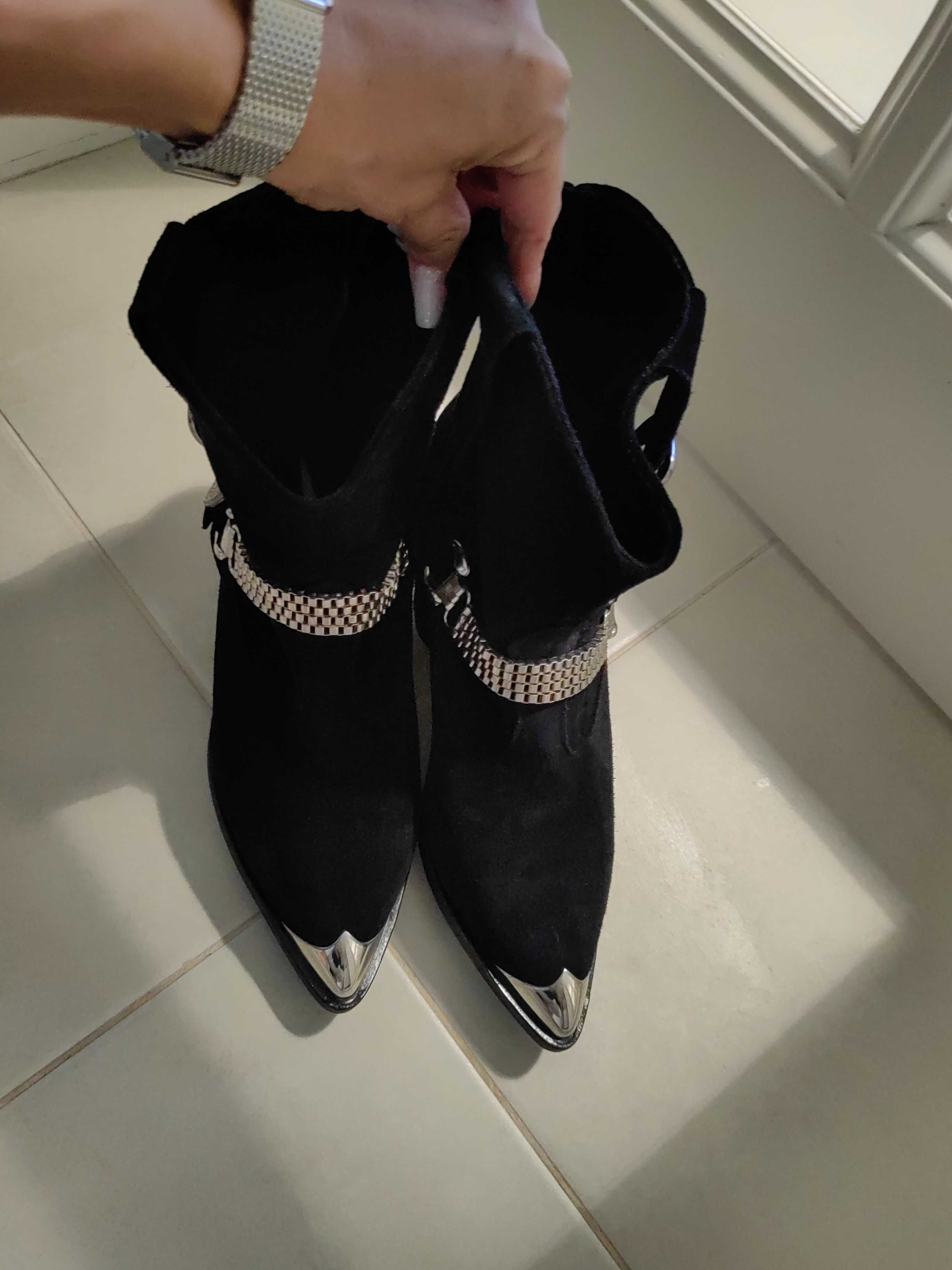Ciocate  din piele