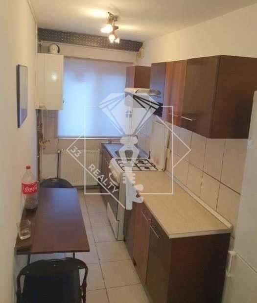 Продава се Двустаен апартамент в Пловдив, Център - 58 кв.м за 1380 €/кв.м - Снимка #2