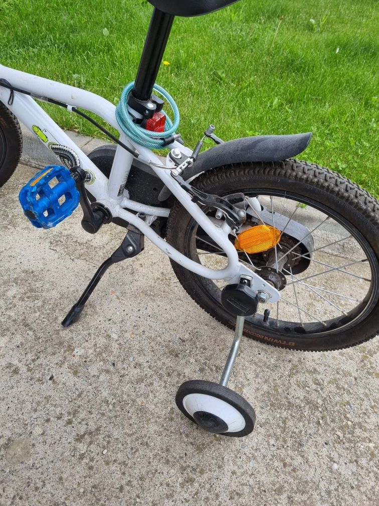 Bicicleta BTWin 3-6 ani