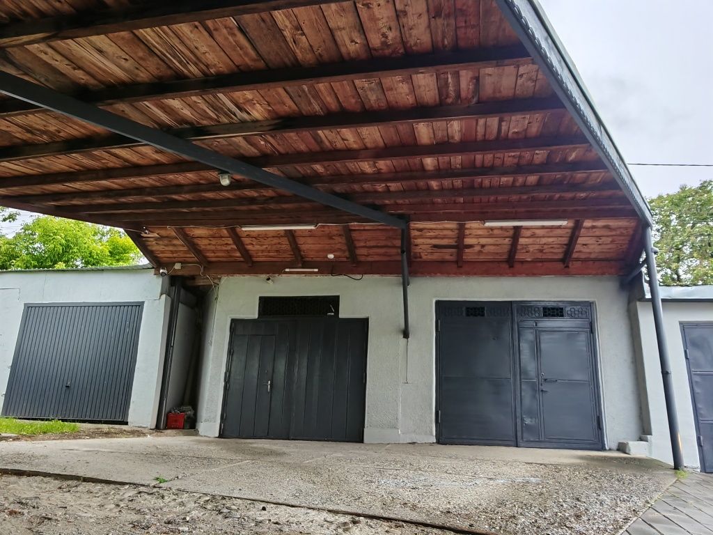 Vând garaj în Pripor