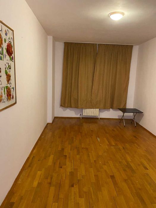 Дава се под наем Тристаен апартамент в София, Лагера - 90 кв.м за 510 € - Снимка #2