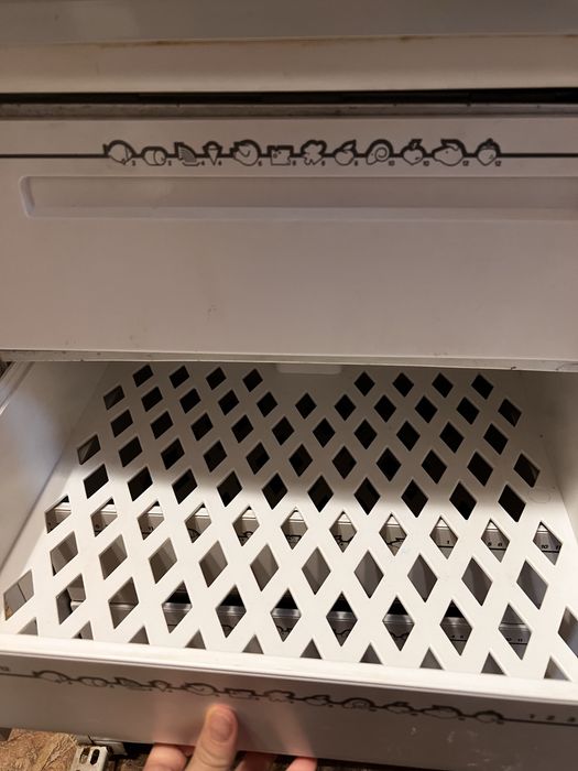 Морозильник Бирюса