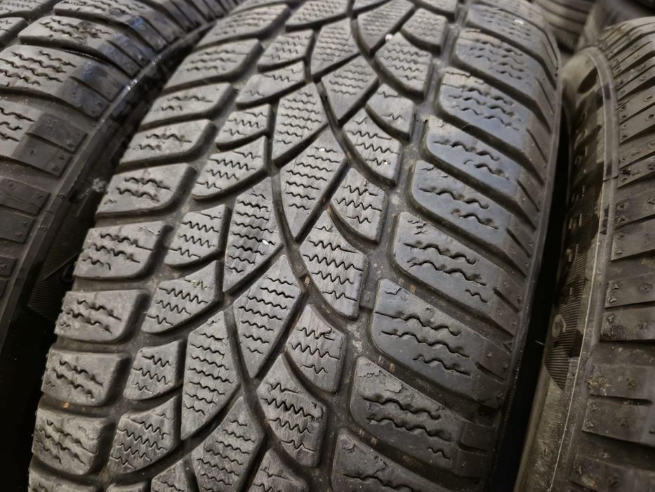 4 anvelope iarna Dunlop Runflat 205 55 16