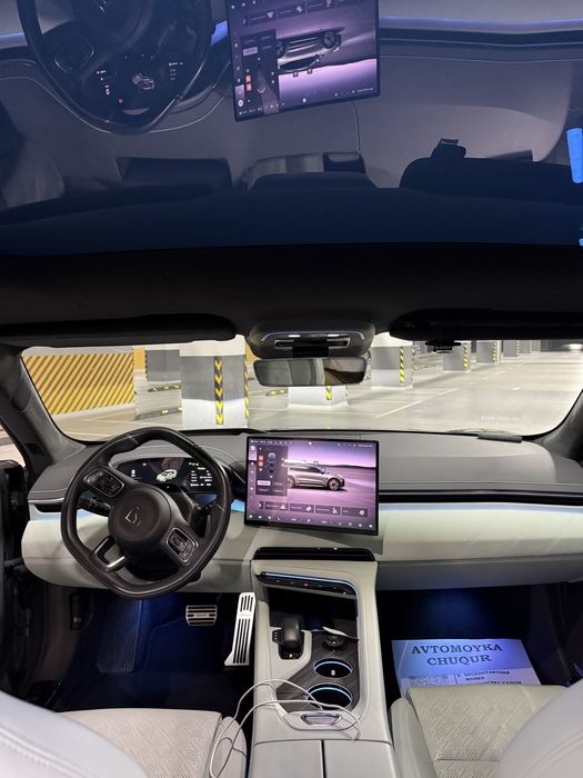 Zeekr 001 Full Pazitsia 100 Kwh