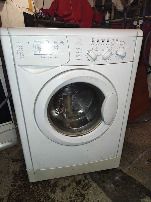 Сервизирана пералня с един месец гаранция