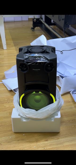 Продаю новую колонку (абсолютно новая)