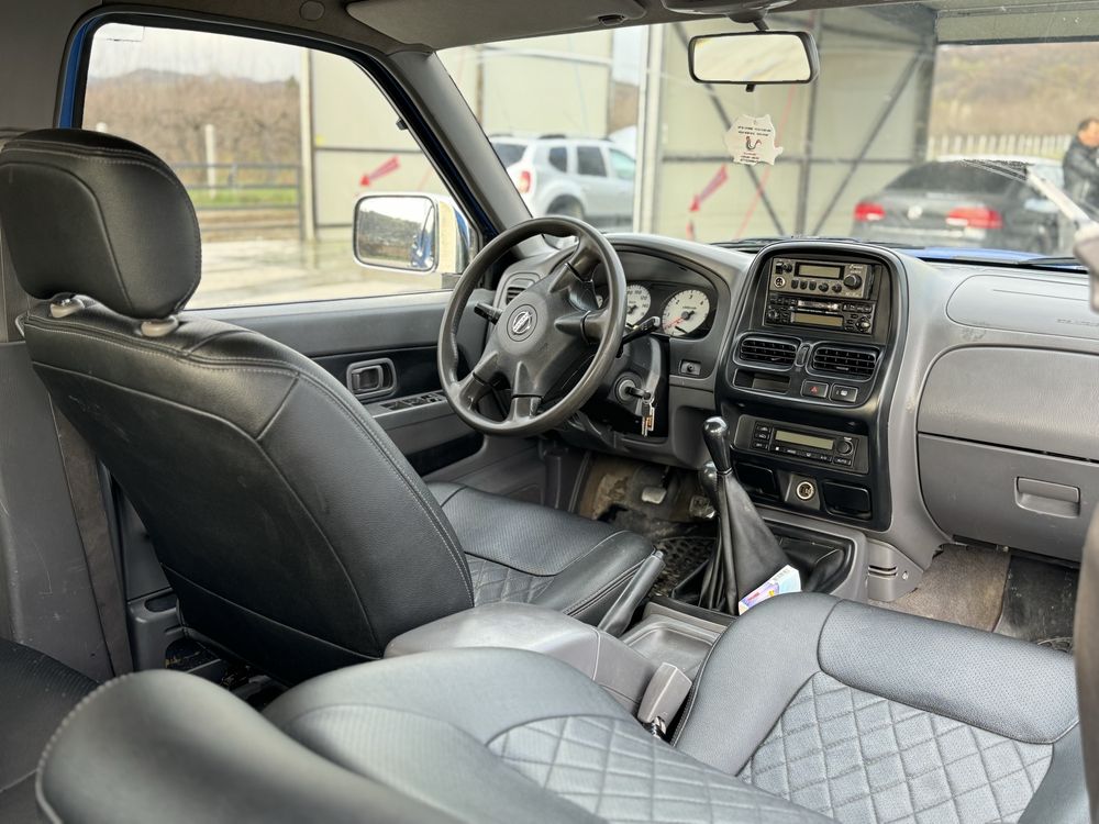 Nissan Navara // 2004 // 2.5 D