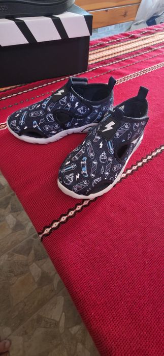 Детски пантофи 28 номер.