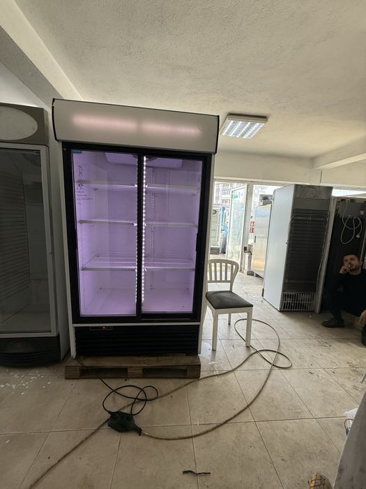 Двойна хладилна витрина Frigoglass