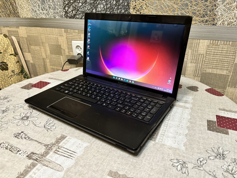 Ноутбук Lenovo G580  i5 /8gb ozu/ SSD 256gb