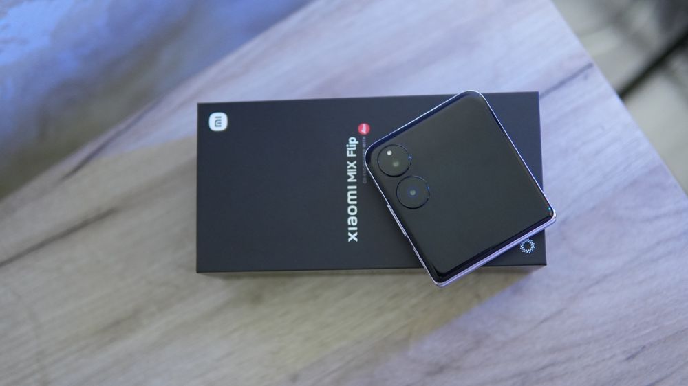 Xiaomi Mix flip холати аьло