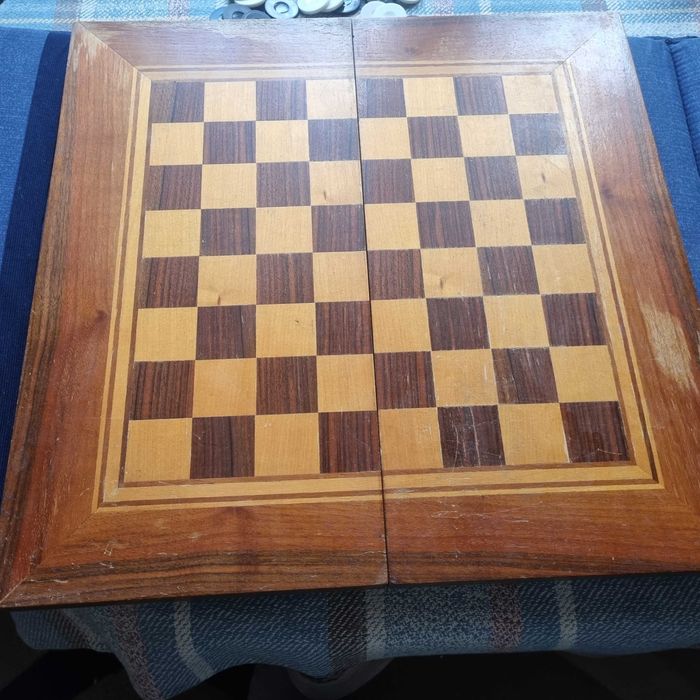 Класическа табла от Соца