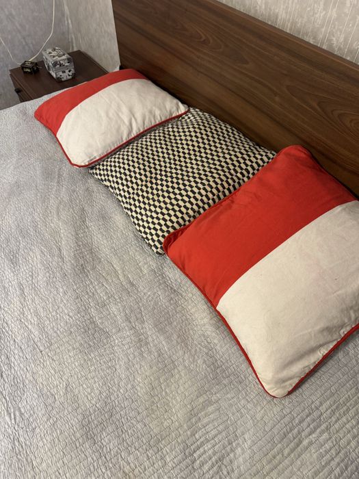 Декоративные подушки.