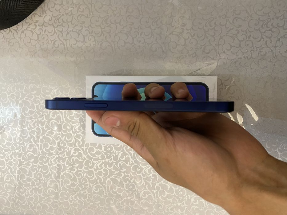 Iphone 12 Blue Colour