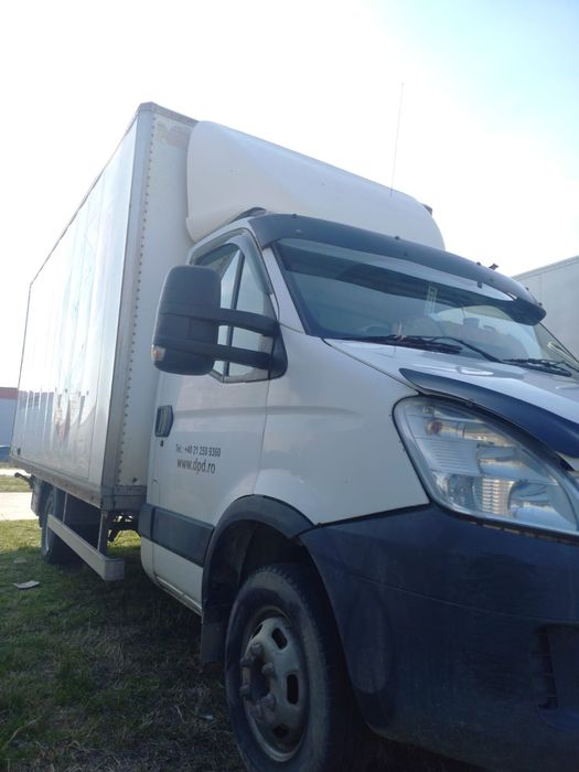 Vând autoutilitară Iveco Daily