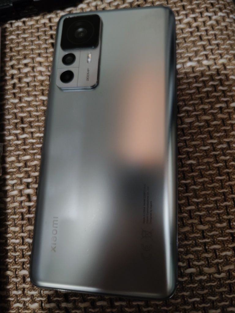 Xiaomi 12t pro втор употреба