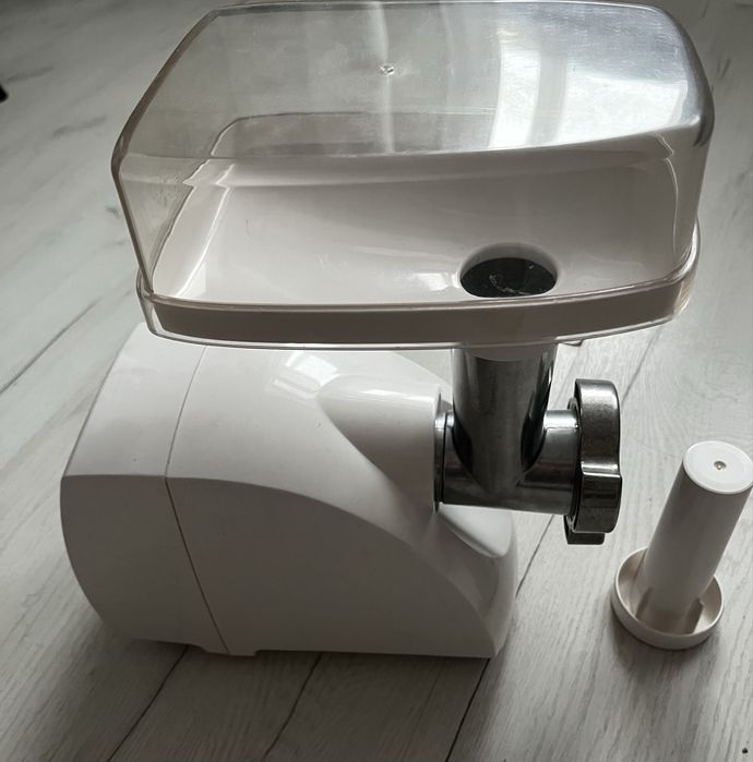 Электрическая мясорубка аксион