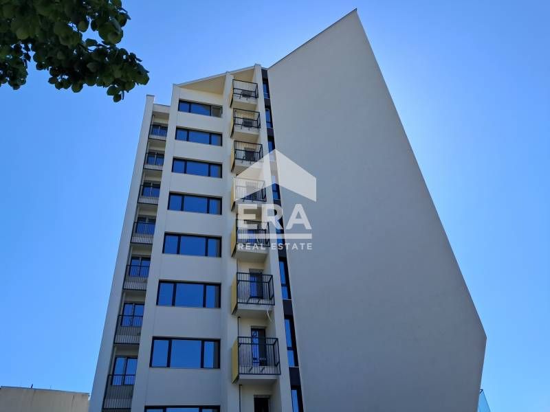 Продава се Тристаен апартамент в Варна, Чайка - 118 кв.м за 2543 €/кв.м - Снимка #2