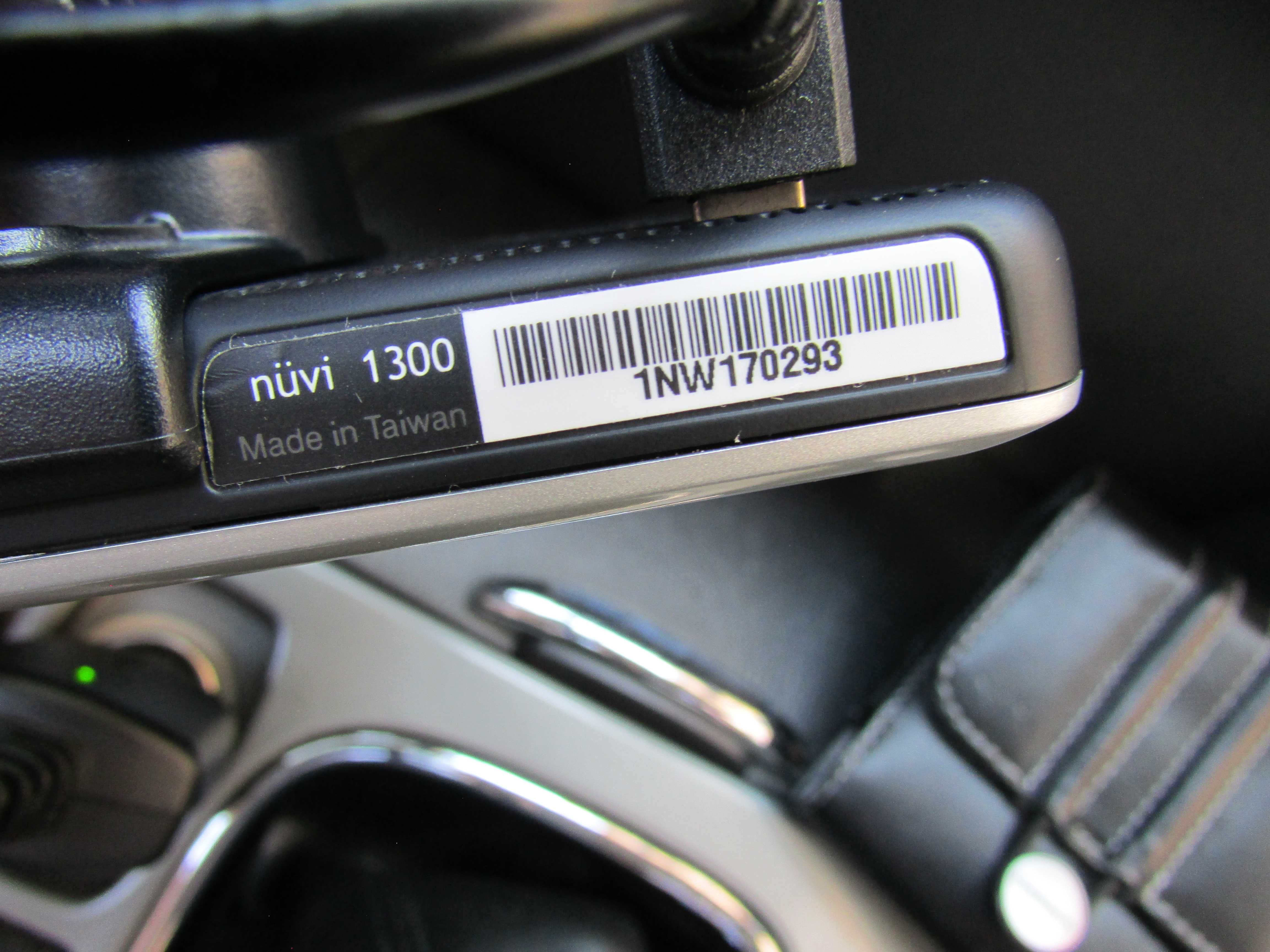 Навигация Garmin nüvi 1300
