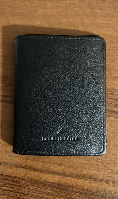 Портмонета- parfois, JLO, Daniel Hechter