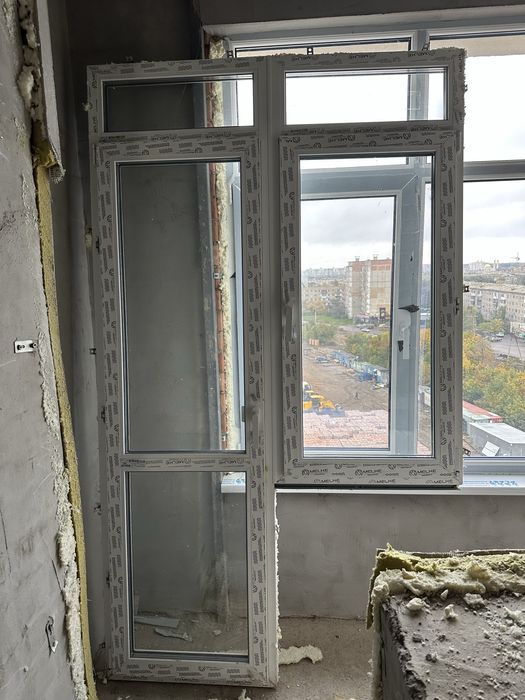 Продам оконный блок