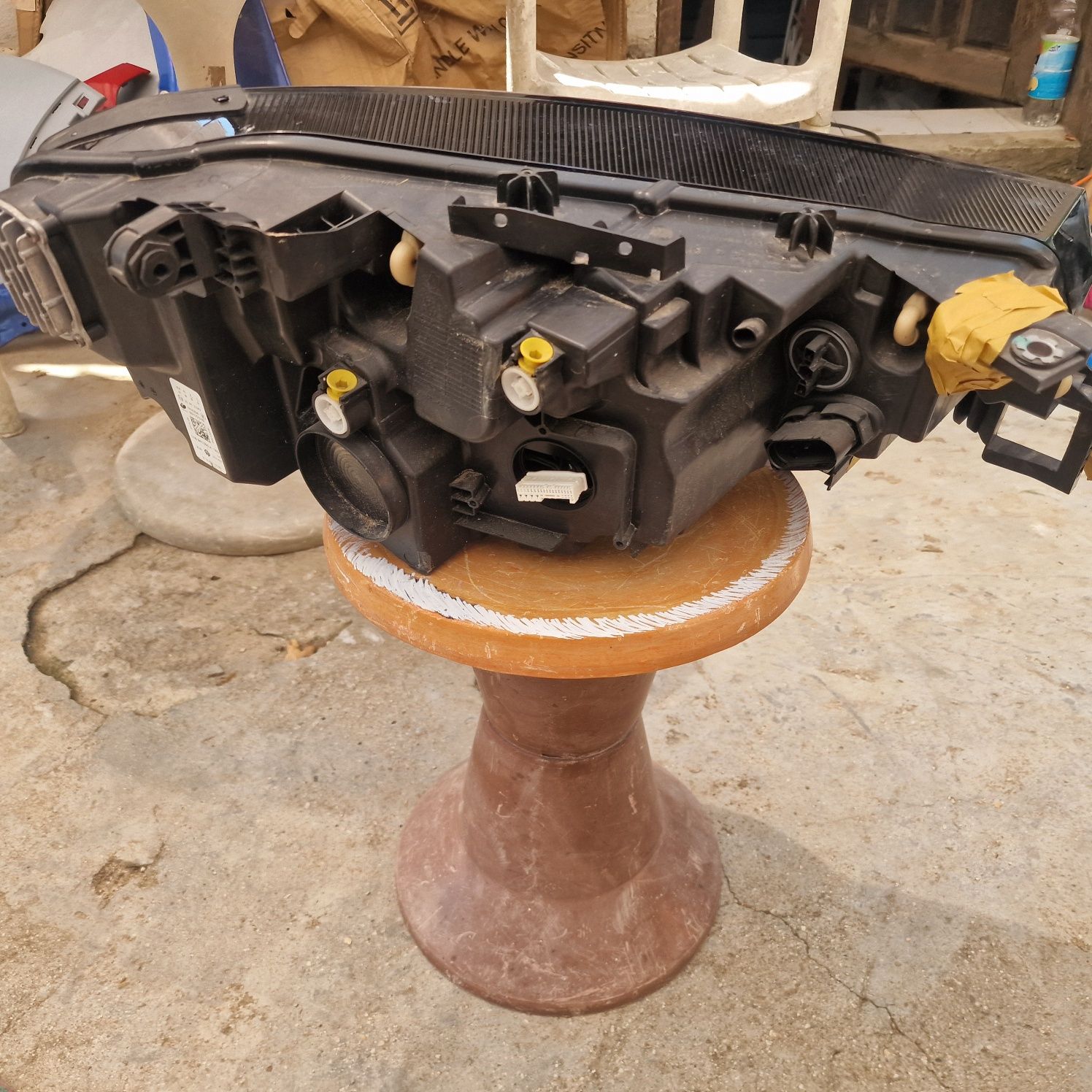 VW ID4 ID5  2022 ляв и десен фар