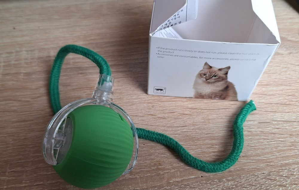 Интерактивна играчка за домашни любимци