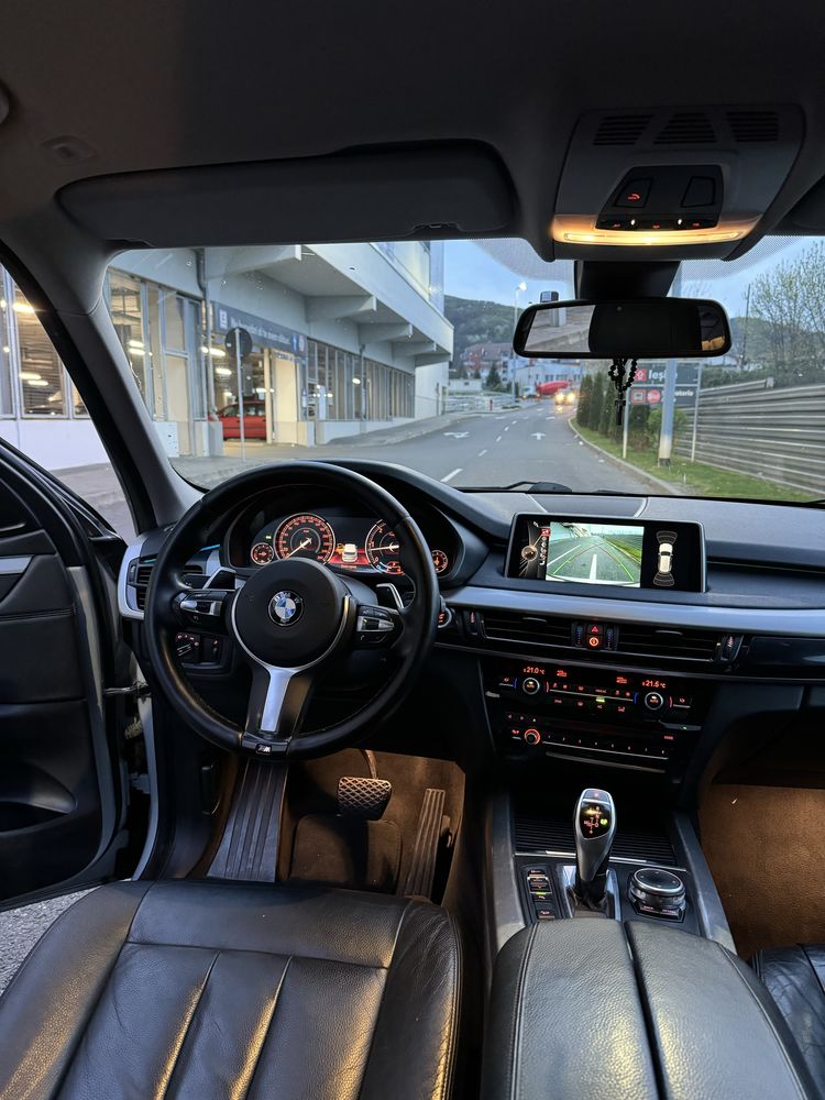 BMW X5 2015 3.0-258 XDrive Camera Ceasuri Digitale