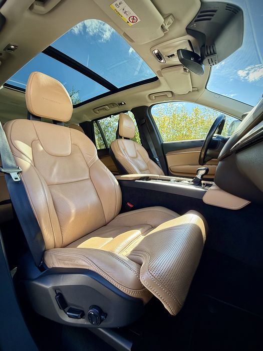 Volvo XC90 Inscription D5 2.0d 235CP Full Option! Garantie 12 Luni!