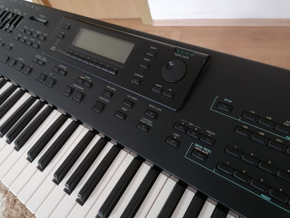 KORG i3 pian orga keyboard