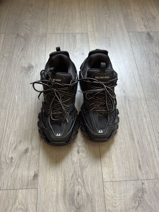 Balenciaga Track 44