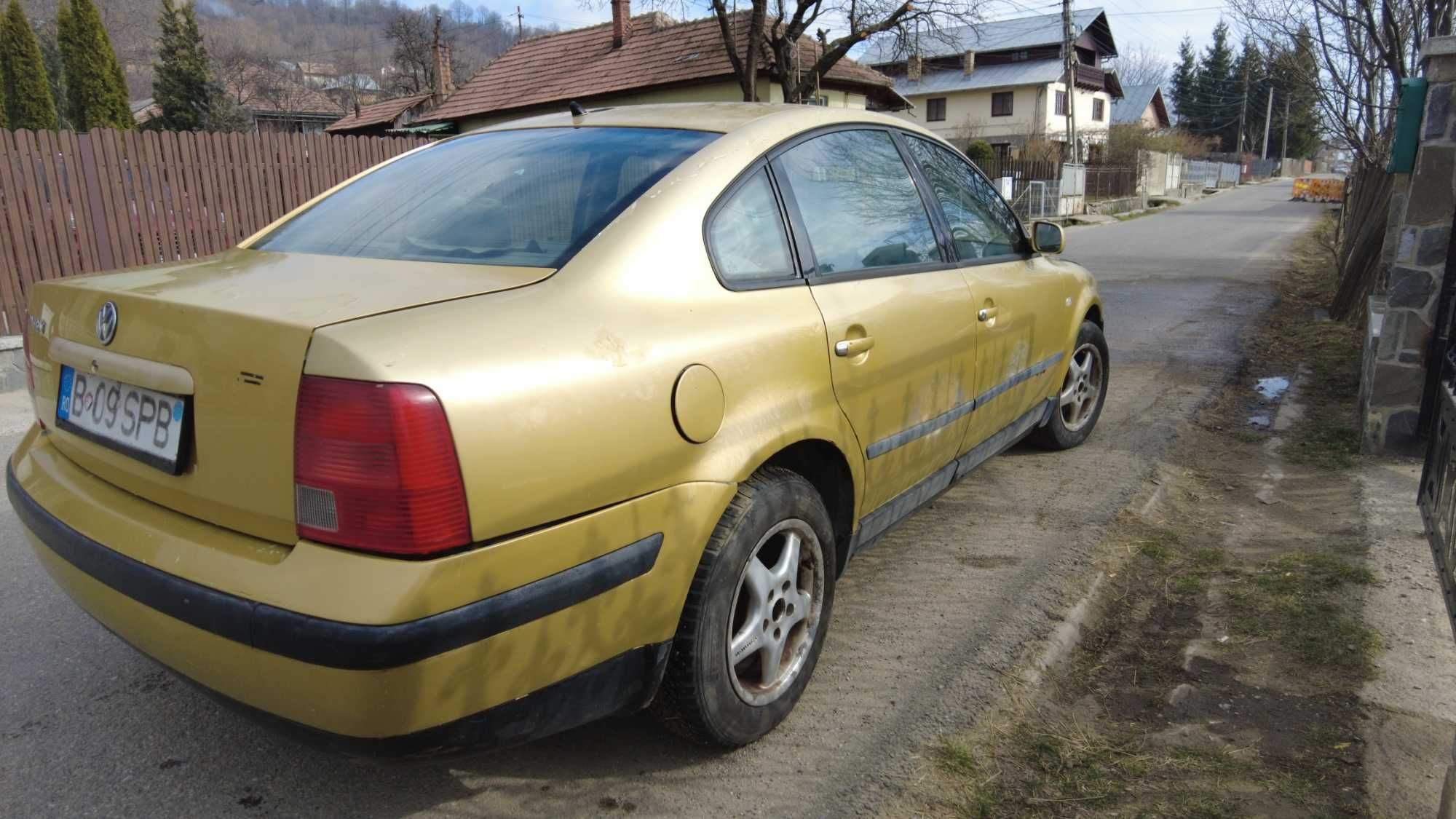 Vand/dezmembrez Volkswagen Passat b5 1.9 tdi