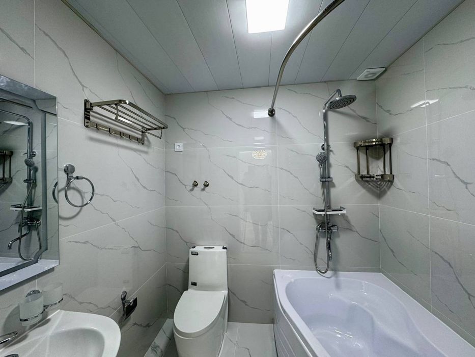 Продается 3х комнатная студия. Мансарда. Гагарина.