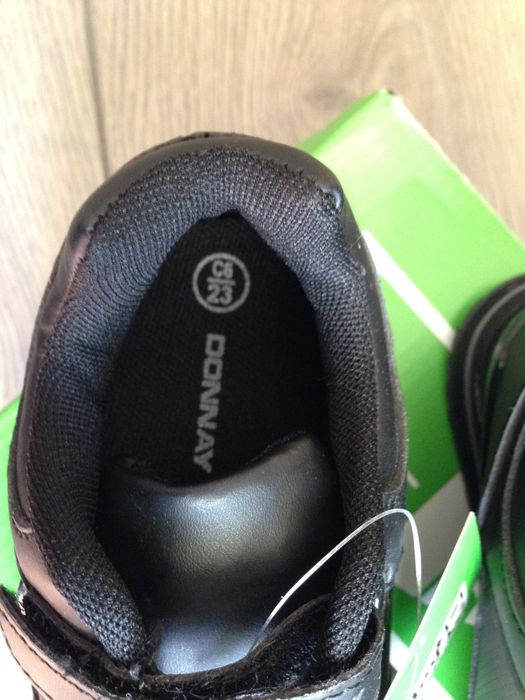 Donnay 23 номер маратонки кожа момченце