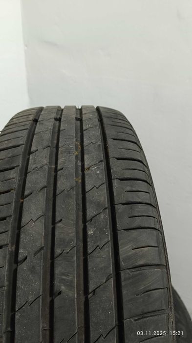 Vând anvelope vara 225 60 18