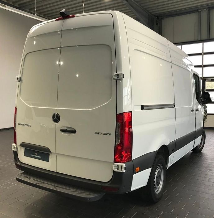 Dezmembrez Sprinter 907 CDI an 2021