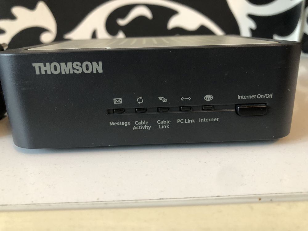 Modem  pentru cablu TV THOMSON MODEL: TCM-420