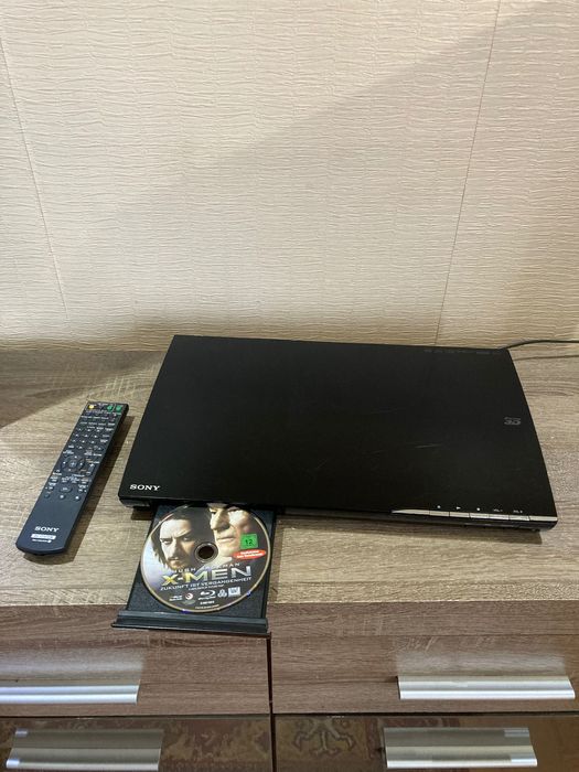 SONY BDV-EF220 2+1 Blu-ray 3D Домашно кино