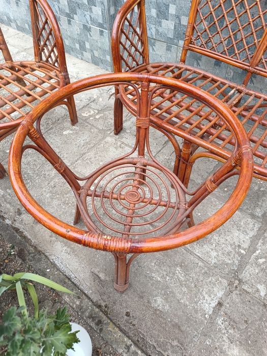 Ратанови мебели за двор и градина