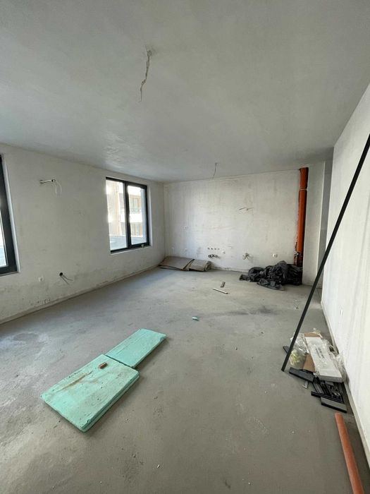 Продава се Тристаен апартамент в Пловдив, Христо Смирненски - 115 кв.м за 1248 €/кв.м - Снимка #1