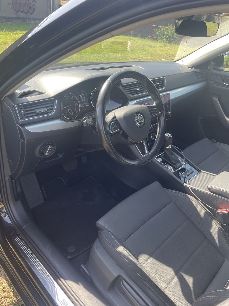 Skoda Superb 2.0 TDI DSG 4x4 190 CP Propietar